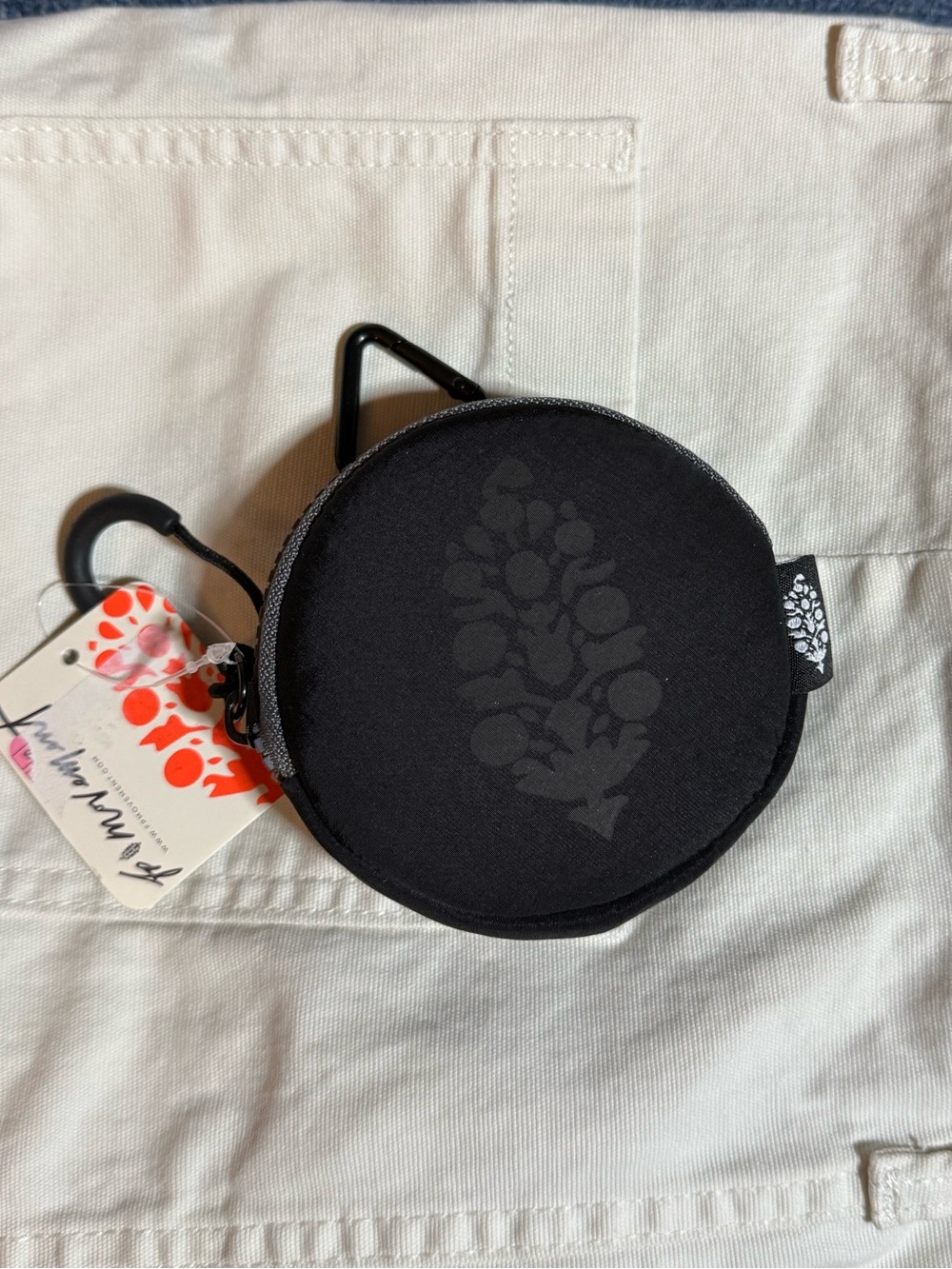 Free People Movement Essentials Only Pouch Mini - NWT